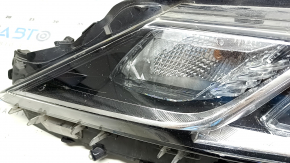 Headlight front left complete Toyota Camry v70 18-20 halogen + LED, contact with water