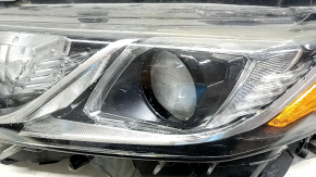 Headlight front left complete Toyota Camry v70 18-20 halogen + LED, contact with water