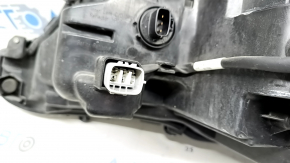 Headlight front right complete Toyota Camry v70 18-20 halogen + LED, contact with water