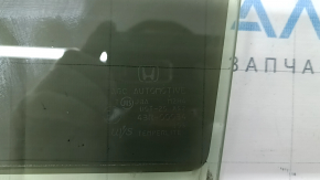 Rear left door glass for a 13-17 Honda Accord