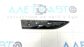 Front left wing molding VW Tiguan 22-24 black gloss with chrome