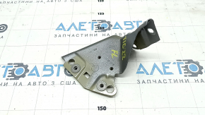 Left wing bracket VW Tiguan 22-24 lower