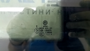Rear right window, fixed glass, VW Tiguan 18-24, matte, tinted