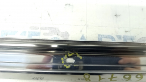 Upper rear right door molding Toyota Sienna 21-24 chrome, scratches