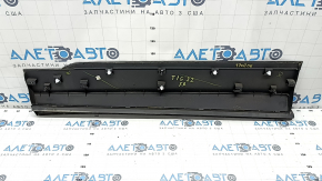 Door trim lower front right VW Tiguan 18-24 structure, scratches