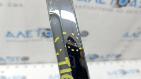 Rear bumper molding right VW Tiguan 18-24 chrome, cracks, scratches