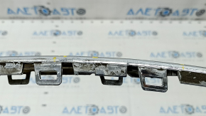 Rear bumper molding central VW Tiguan 18-24 chrome, scratches