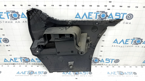 Rear bumper mount left BMW 5 F10 14-16 crack in mount
