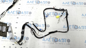 Wiring front right door Toyota Prius V 12-17
