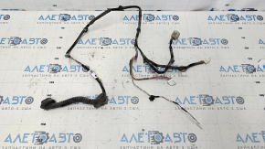 Glass of the rear right door Subaru Outback 16-17