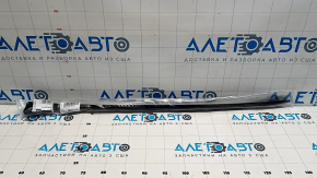 Windshield molding left Audi Q7 16-