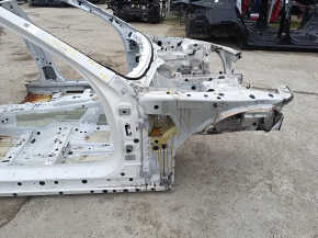 Front right quarter BMW 5 F10 11-16 on the body, white