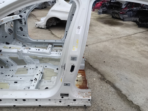Body pillar central left BMW 5 F10 11-16 on the body