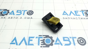 Hood release handle under the hood Volvo XC60 18-23