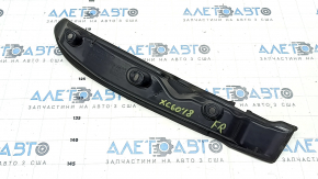 Wing seal door-wing right Volvo XC60 18-23