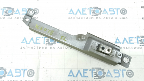 Upper Front Left Wing Bracket Volvo XC60 18-23