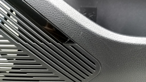 Door trim card front right Toyota Venza 21-22 LE, XLE black, leather, dark gray trim, with handle, scratches, for cleaning