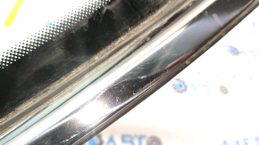 Window blind glass rear left VW Jetta 19-21 chrome, torn seal, scratches on chrome