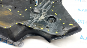 Front left underbody protection Toyota Venza 21-24 is broken, scuffed