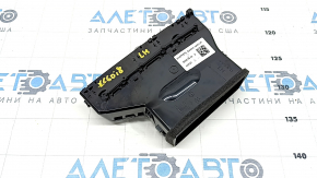 Front panel air duct deflector center left Volvo XC60 18-23
