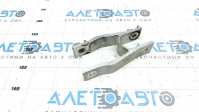 Engine mount bracket rear right Volvo XC60 18-23