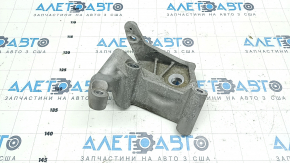Engine mount bracket right Volvo XC60 18-23
