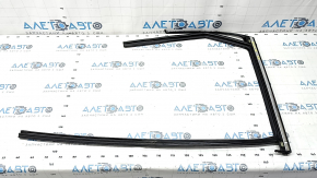 Upper rear right door molding Volvo XC60 18-23 chrome with glass seal