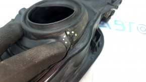 Fuel filler flap with housing Volvo XC60 18-23 torn boot, cracks