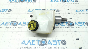 Brake master cylinder with reservoir Volvo XC60 18-21 T5, T6 with cover