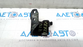 Rear left muffler bracket Toyota Venza 21-