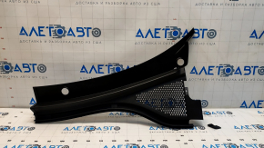 Windscreen wiper grille plastic left VW Tiguan 18-24 broken corner