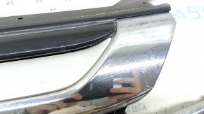 Radiator grill with emblem Mitsubishi Outlander 16-18 rest, sand