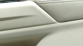 Door trim card front right Mitsubishi Outlander 14-18 beige, armrest beige leather, molding under dark wood, with handle and seal, scuffs, for cleaning