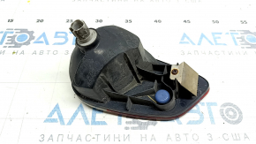 Reflector rear left Mitsubishi Outlander 16-22 rest, cracks