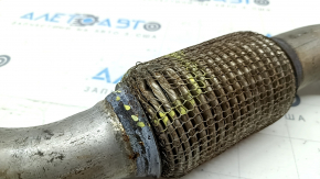 Right intake pipe Ford Explorer 20-24 3.0T is dented