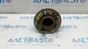 Mitsubishi Outlander 14-20 FWD rear left hub rusty