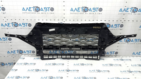 Grille radiator grill with frame and chrome in assembly Ford Explorer 20-23 under the camera, Platinum, with emblem