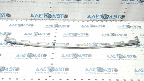 Rear bumper molding Ford Explorer 20-24 chrome, Platinum, scratches