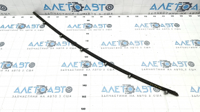Windshield molding trim right Ford Explorer 20-23 structure, broken fastening