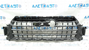 Radiator grill frame grill Audi Q7 16-19 broken fasteners
