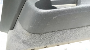 Right arch trim Audi Q7 16-24 gray, scratches, needs cleaning