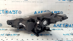 Headlight front right Toyota Prius V 15-17 rest halogen SIGNEDA