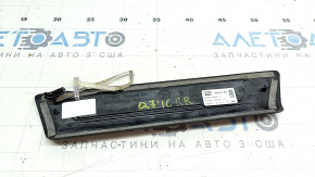 Door sill trim rear right outer Audi Q7 16-24 black with chrome, backlight, scratches