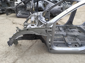 Front left quarter Honda CRV 23-25 HEV on body, silver