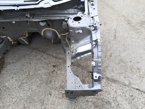 Front left quarter Honda CRV 23-25 HEV on body, silver