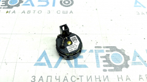 Speaker torpedo tweeter right Nissan Rogue Sport 17-22