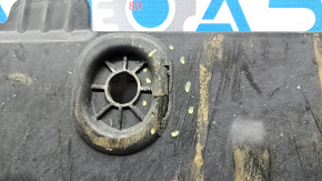 Engine protection Volvo XC40 19-22 plastic, cracks, no fragment