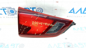 Light inside trunk lid left Nissan Rogue Sport 17-19 scratches