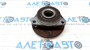 Front right hub Volvo XC40 19-25 rusty
