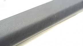 Front right door sill trim Nissan Rogue Sport 17-22 black, scratches, broken mount